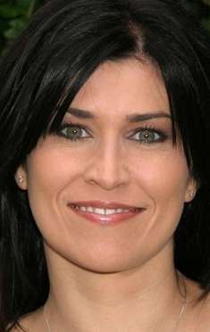 Актер Нэнси МакКеон