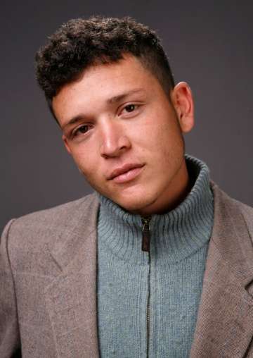 Актер Эдгар Флорес