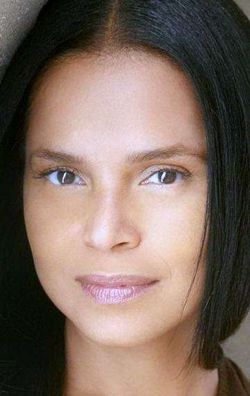 Фото Виктория Роуэлл