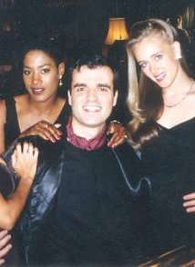 Актер Владимир Кук