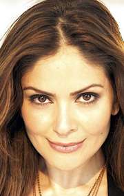 Фото Фара Уайт