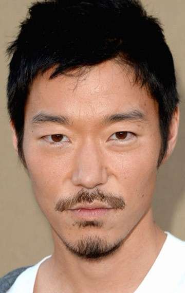 Актер Аарон Йу