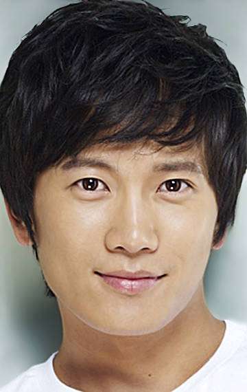 Актер Чи Сон
