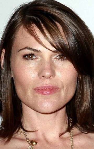 Актер Клеа ДюВалл