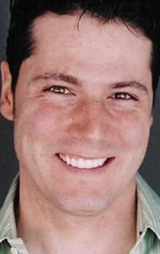 Актер Джэйсон Терриен