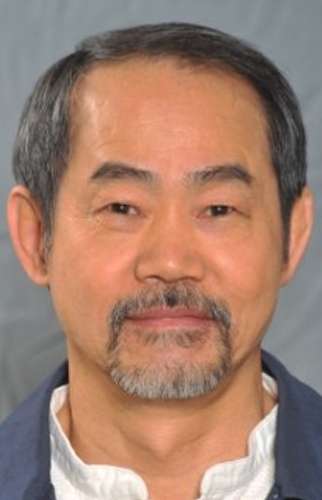 Актер Юэнь Ва