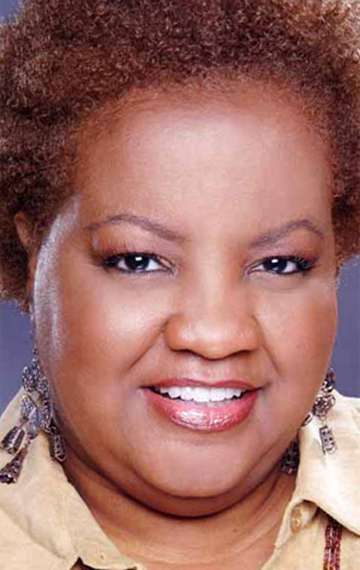 Фото Элизабет Омилами