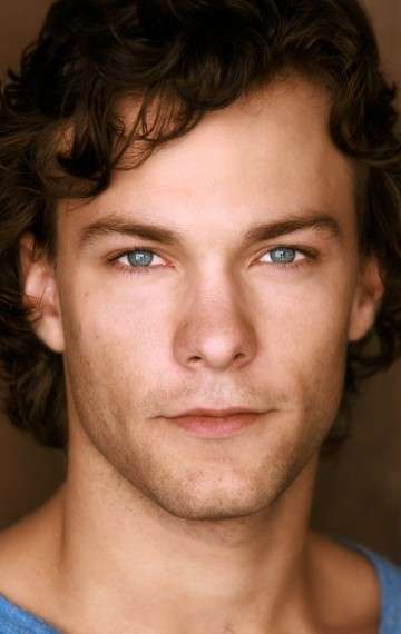 Актер Кайл Шмид