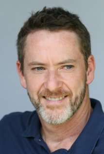 Актер Дэвид Юс