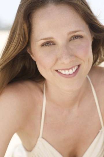 Актер Ио Боттомс