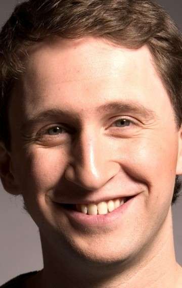 Актер Оскар Кучера