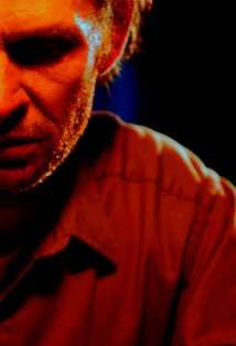 Актер Бретт Рикаби