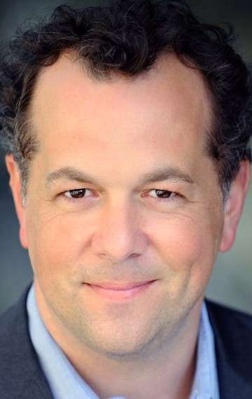 Актер Дэвид Костабайл