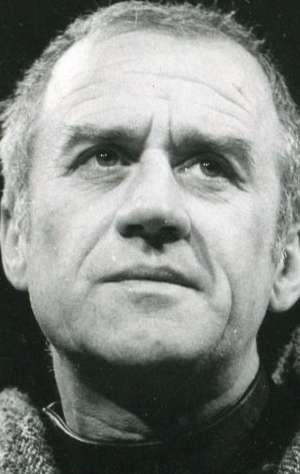 Актер Сирил Кьюсак