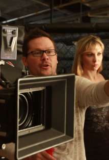 Актер Нат Адамс