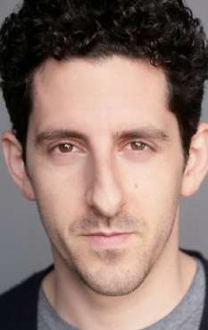 Актер Адам Шапиро