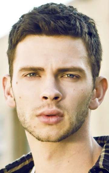 Актер Девон Грайе