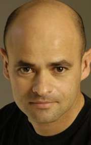 Актер Хьюго Перез