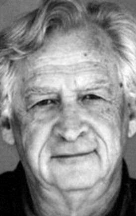 Актер Дэннис Леттс