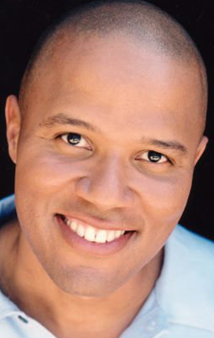 Актер Хуан Поуп