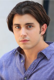 Актер Скотт Шилстоун