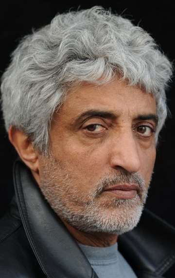 Актер Чайм Джирафи