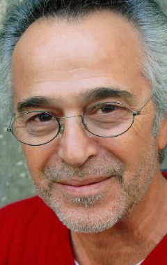 Актер Albert Makhtsier