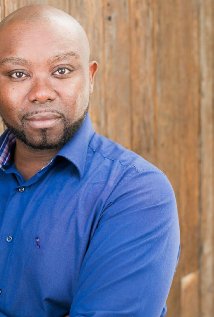 Актер Джамил А.К. Мэнгэн