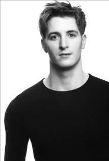 Актер Дэнни Махони