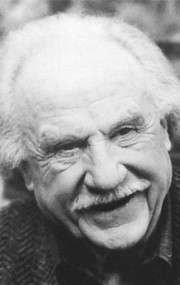 Актер Джек Уорден