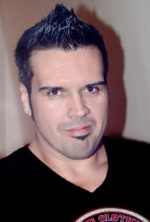 Актер Дэн Захари