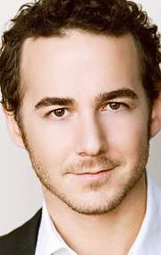 Актер Эрик Сильвер