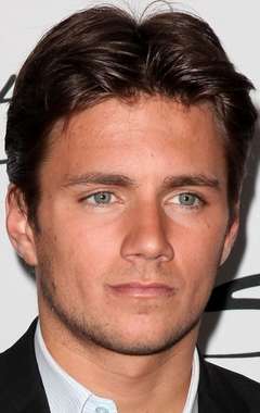 Актер Гарри Иден