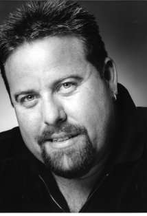 Актер Шэйн Джейкобсон