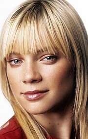 Актер Эми Смарт