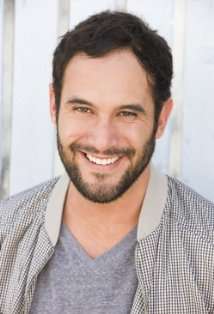 Актер Эрик Нил Гутьеррес