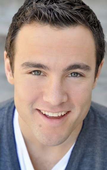 Фото Роберт Белуши