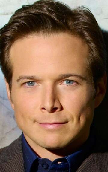 Актер Скотт Вулф