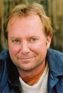 Актер Дэвид Аллен Крамер