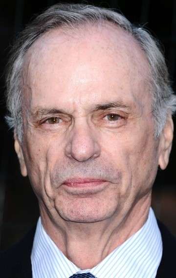 Актер Челси Росс